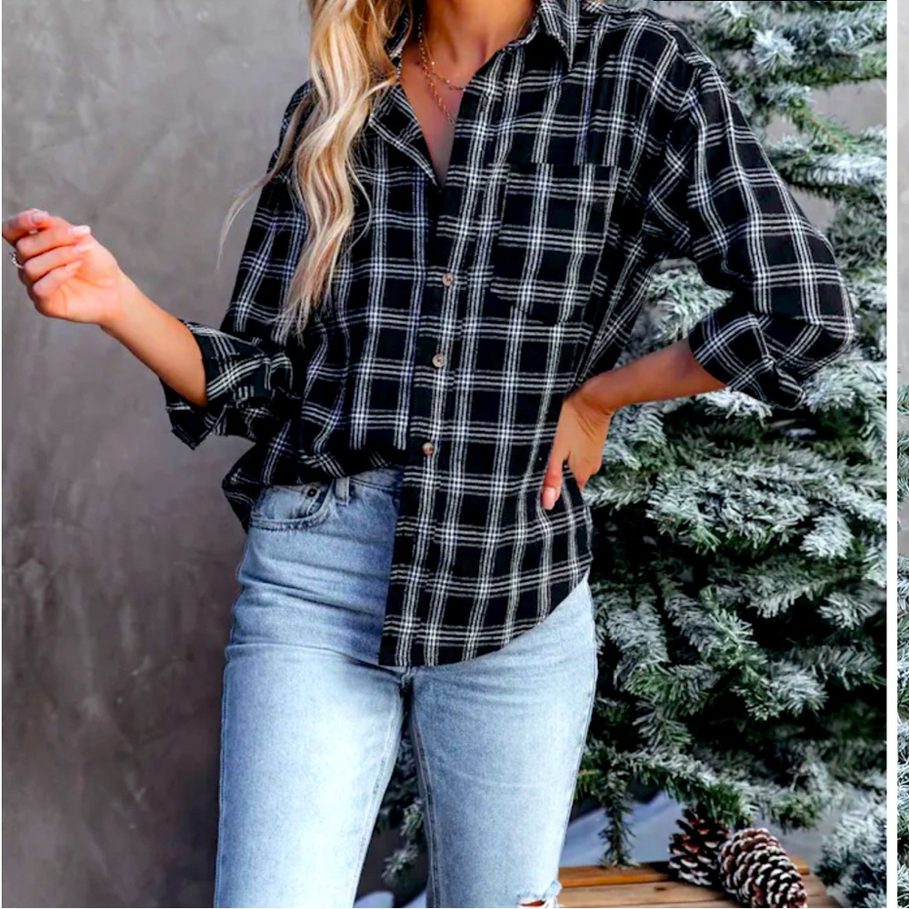 VICI — SUNELLE COTTON BLEND PLAID BUTTON DOWN TOP Size M